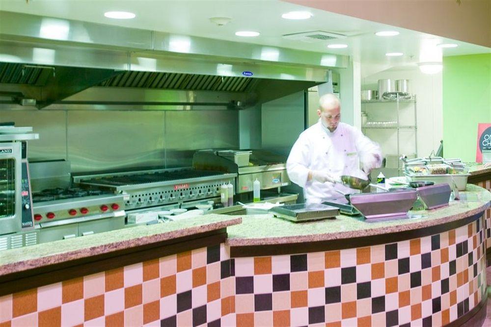 Embassy Suites Valencia Zewnętrze zdjęcie