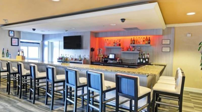 Embassy Suites Valencia Zewnętrze zdjęcie